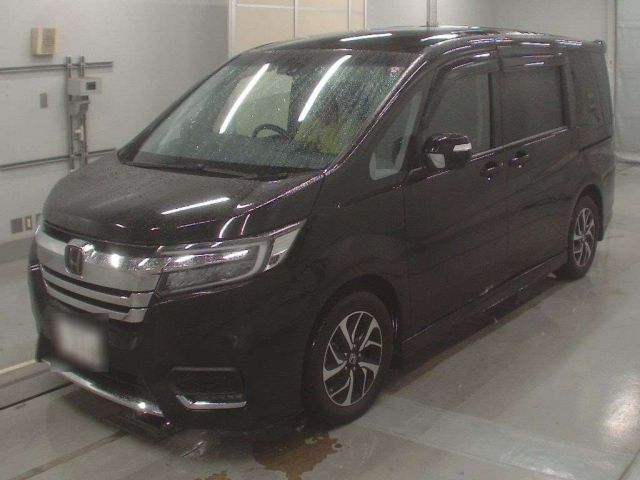 30086 Honda Step wagon RP3 2018 г. (CAA Tokyo)